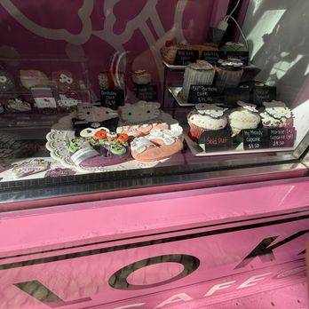 Hello Kitty Cafe - Display - Desserts Near Me - Las Vegas, Nevada