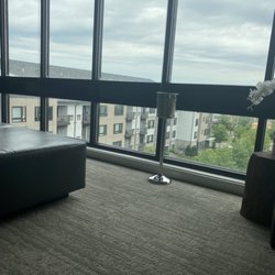 Natural Cosmetics - Waiting area