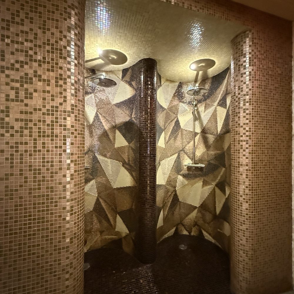World Spa - showers - Day Spas Near Me - Brooklyn, New York World Spa - showers - Day Spas Near Me - Brooklyn, New York