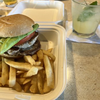 Nico's Pier 38 - Seafood Near Me - Honolulu, Hawaii
