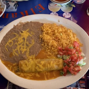 El Ranchito - Lunch special beef enchilada - Mexican Near Me - Lynden, Washington El Ranchito - Lunch special beef enchilada - Mexican Near Me - Lynden, Washington