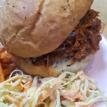 Taku Taku - Jack Fruit Burger - Vegan Near Me - Stockholm, Alberta Taku Taku - Jack Fruit Burger - Vegan Near Me - Stockholm, Alberta