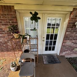 Trra Cleaning Services - Patio organization and cleaning.