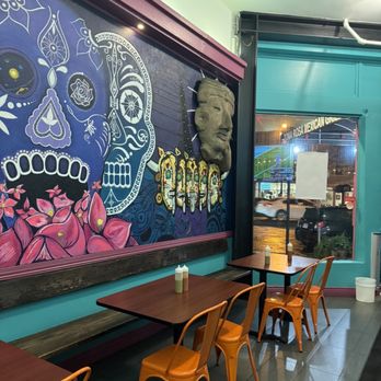 Zona Rosa Mexican Grill - Inside - Mexican Near Me - San Francisco, California Zona Rosa Mexican Grill - Inside - Mexican Near Me - San Francisco, California