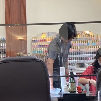 Oscar Nail - New plexiglass barrier - Nail Salons Near Me - Brownsburg, Indiana