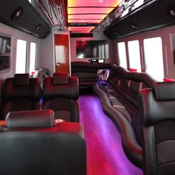 A Savannah Nite Cincinnati Limousine & Event Bus Services