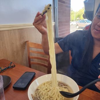 Chefmak Noodle House - Noodle pull - Noodles Near Me - Sacramento, California Chefmak Noodle House - Noodle pull - Noodles Near Me - Sacramento, California