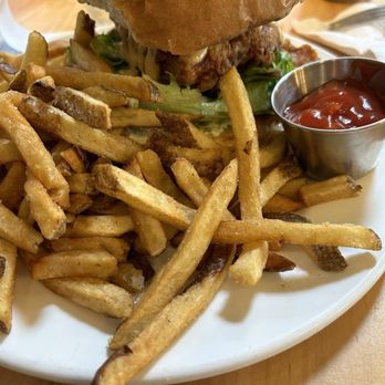 The Old Goat - Nashville hot chicken sandwich - American Near Me - Grand Rapids, Michigan The Old Goat - Nashville hot chicken sandwich - American Near Me - Grand Rapids, Michigan