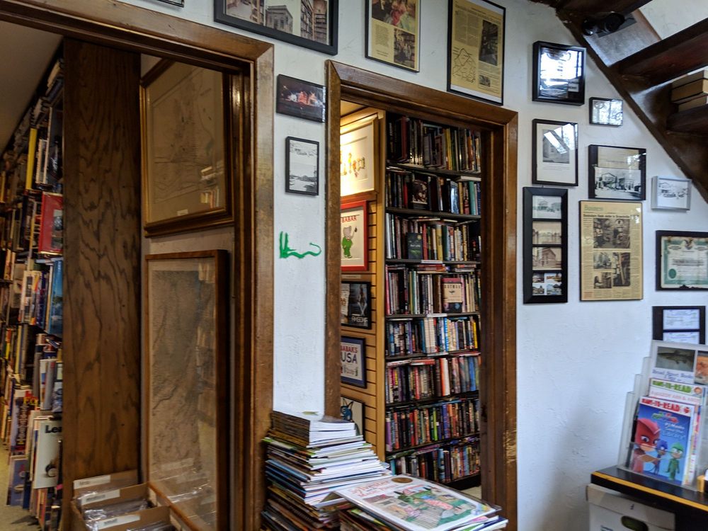 BROAD STREET BOOKS Updated August 2024 22 Photos & 10 Reviews 1 Mill St, Branchville, New