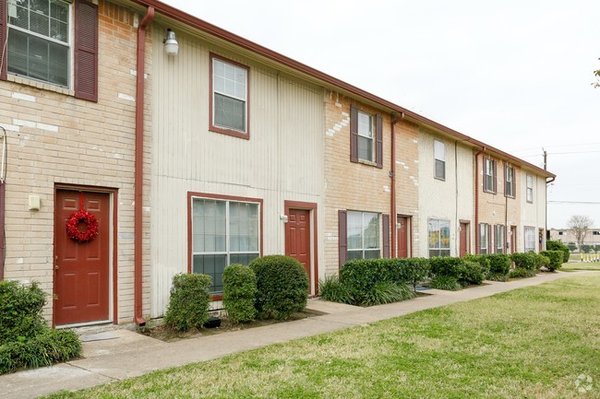 Bryton Hill Apartments