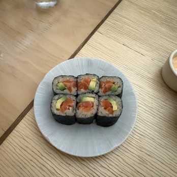 Sushi Lab Rooftop - Salmon avocado maki - Japanese Near Me - New York, New York Sushi Lab Rooftop - Salmon avocado maki - Japanese Near Me - New York, New York