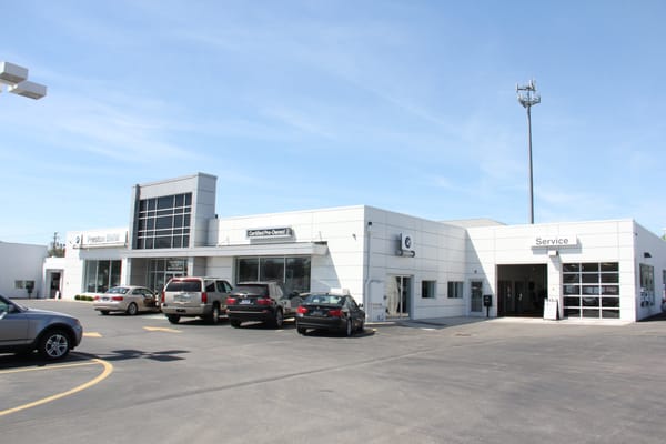 PRESTON BMW - Updated December 2025 - 15 Photos & 10 Reviews - 7830 ...
