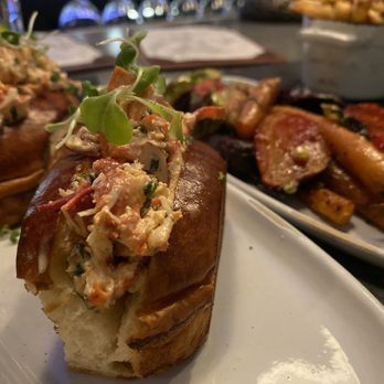 Le Chick - Lobster Roll was delicious! - Cocktail Bars Near Me - Miami, Florida Le Chick - Lobster Roll was delicious! - Cocktail Bars Near Me - Miami, Florida