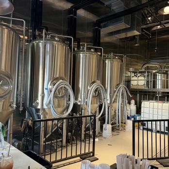 Capo Leisure House - Brewpubs Near Me - San Juan Capistrano, California