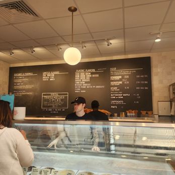 Jeni's Splendid Ice Creams - Menu - Ice Cream & Frozen Yogurt Near Me - Chicago, Illinois