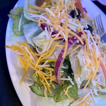 Hooch's 95 Bar & Grill - Dinner Salad - American Near Me - Fort Mohave, Arizona