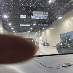 Napleton Hyundai - Waiting in my vehicle to be checked in