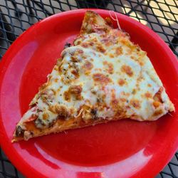 user provided Bilbo's Pizza in A Pan photo