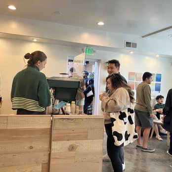 Kind Grounds - Loving the reclaimed wood bar! - Coffee & Tea Near Me - Los Angeles, California