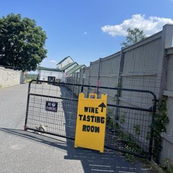 Mount Felix Vineyard & Winery