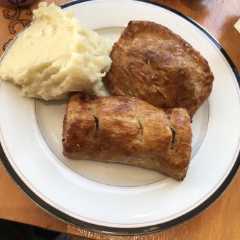 Stargazy - Sausage roll and steak and kidney pie with mash - British Near Me - Philadelphia, Pennsylvania