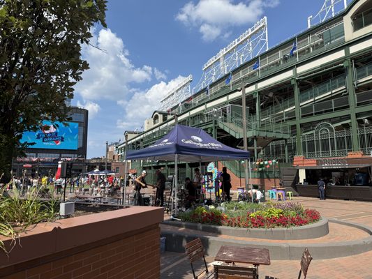 Gallagher Way by null