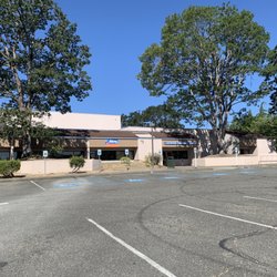 Lakewood Community Center - Front of the building, Wednesday 2 August 2023.