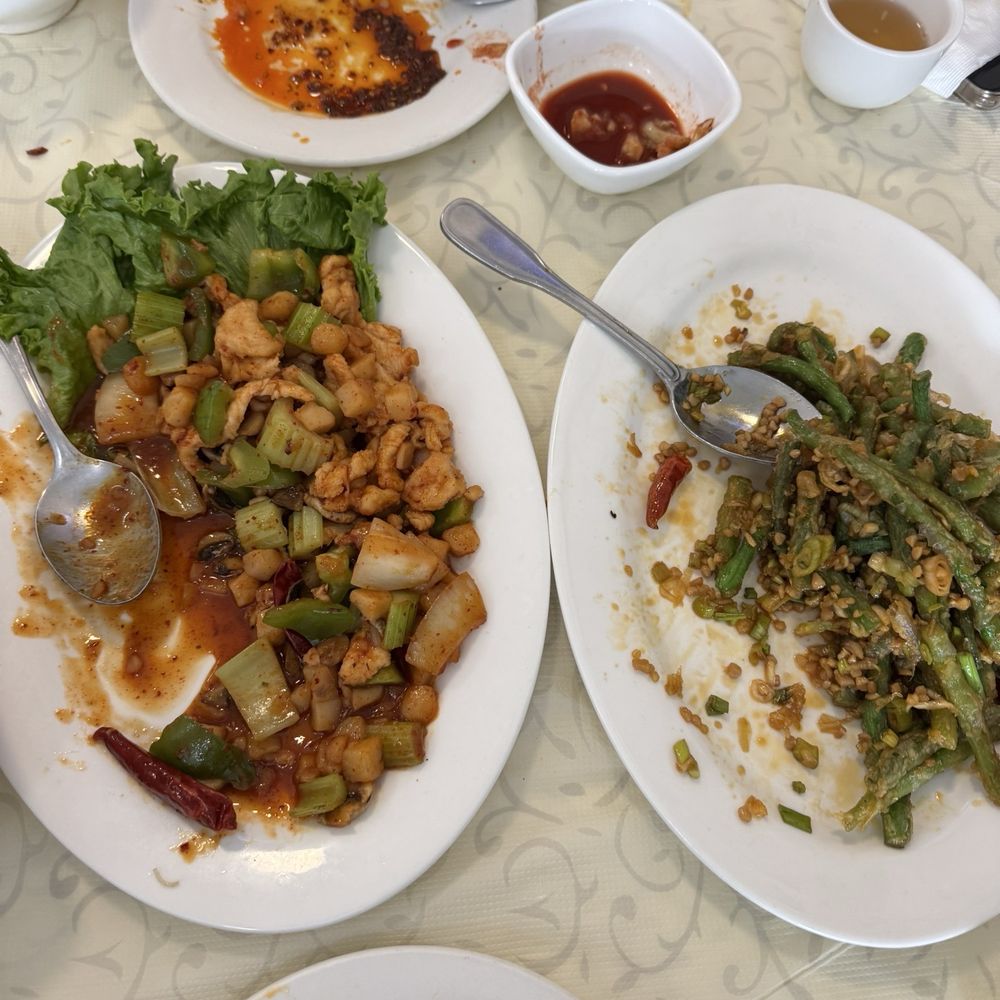 San Wang Restaurant - Kung Pao Chicken and Dry-Fried Green Bean - Chinese Near Me - San Francisco, California San Wang Restaurant - Kung Pao Chicken and Dry-Fried Green Bean - Chinese Near Me - San Francisco, California