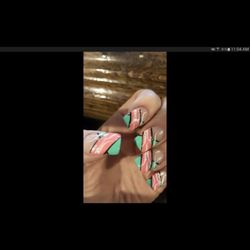 Top Nails