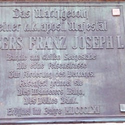 Kaiser Franz Joseph I - Lion Statue