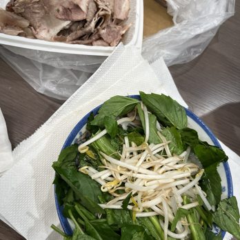 Pho Que Huong - Combination pho - Vietnamese Near Me - Honolulu, Hawaii