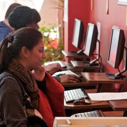 Greenwich Communication Centre - The Internet Cafe Computers
