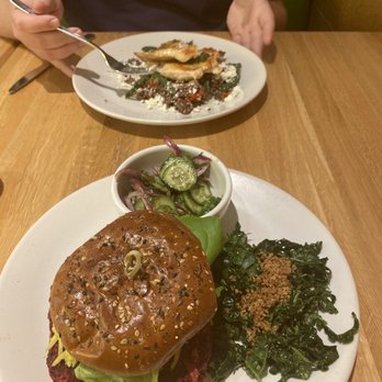 True Food Kitchen - UnBEETable Burger, kale salad, cucumber salad. Mediterranean Chicken. - Vegetarian Near Me - Naples, Florida True Food Kitchen - UnBEETable Burger, kale salad, cucumber salad. Mediterranean Chicken. - Vegetarian Near Me - Naples, Florida