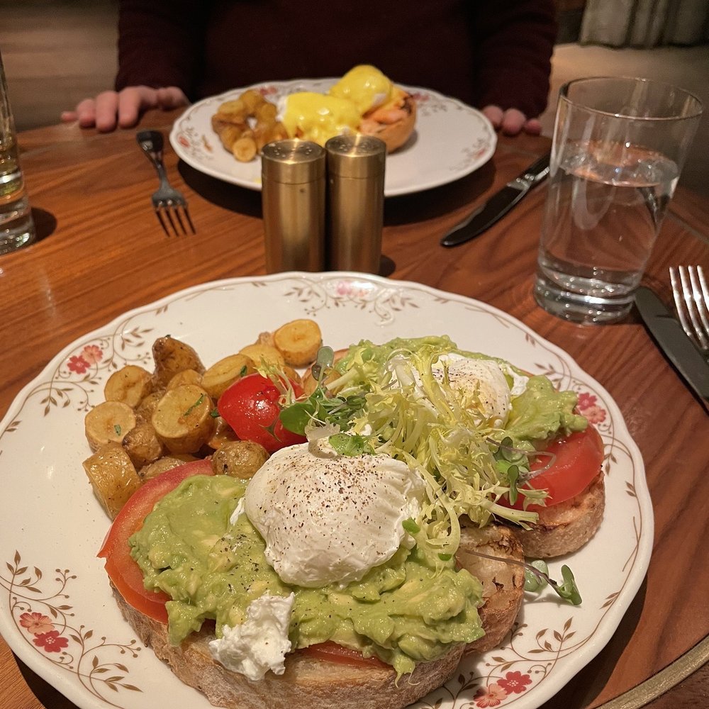 REIGN Restaurant - Avocado Toast was my main! Merry merry - Cocktail Bars Near Me - Toronto, Ontario
