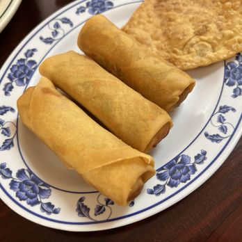 Walnut Tree Restaurant - Meal comes with veggie egg rolls and fried wonton skin. - Chinese Near Me - Walnut, California Walnut Tree Restaurant - Meal comes with veggie egg rolls and fried wonton skin. - Chinese Near Me - Walnut, California