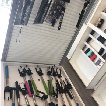 Phone King Phone Repair - Selfie sticks - Mobile Phone Repair Near Me - Tracy, California Phone King Phone Repair - Selfie sticks - Mobile Phone Repair Near Me - Tracy, California