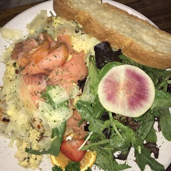 Kitchen Sunnyside - Bay Hash - Breakfast & Brunch Near Me - Mill Valley, California