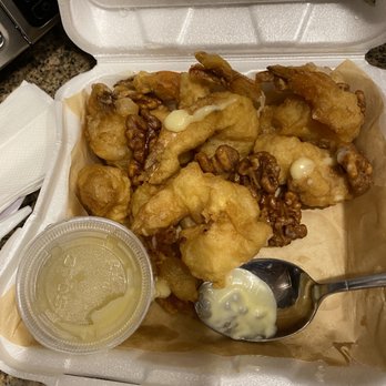 Mala Chili - Honey, walnut shrimp. There is not enough sauce to go with the shrimp and walnuts. - Chinese Near Me - Austin, Texas Mala Chili - Honey, walnut shrimp. There is not enough sauce to go with the shrimp and walnuts. - Chinese Near Me - Austin, Texas