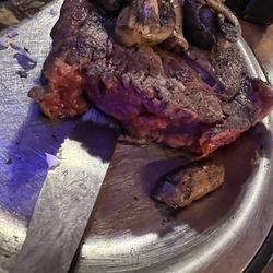 Rustic Truck Bar & Grill - Raw