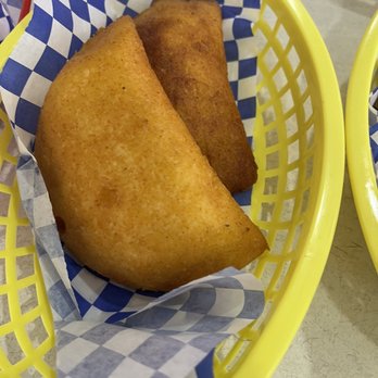 Fritos y Mas - Shredded beef empanada - Fast Food Near Me - Tomball, Texas Fritos y Mas - Shredded beef empanada - Fast Food Near Me - Tomball, Texas