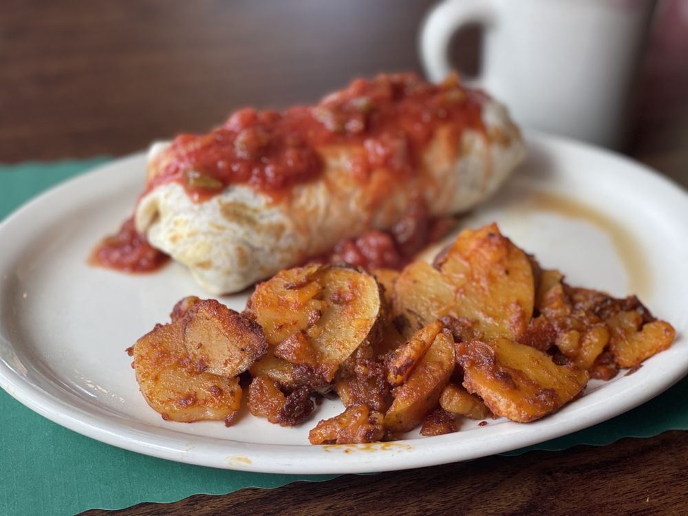 BACK COUNTRY CAFE Updated August 2024 126 Photos & 174 Reviews 923 Killington Rd