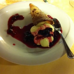 Antica Torre - Mega dessert . . .  delizioso