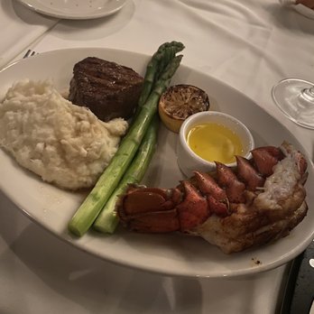 Morton's The Steakhouse - 6 oz. Filet Mignon - Steakhouses Near Me - Scottsdale, Arizona