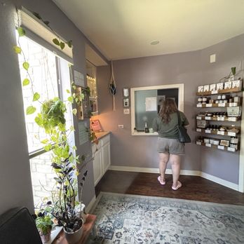Massage Therapy by Krissy - waiting room / front desk - Reflexology Near Me - San Antonio, Texas Massage Therapy by Krissy - waiting room / front desk - Reflexology Near Me - San Antonio, Texas