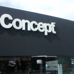 BoConcept - No hay pierde, la fachada es muy grande.