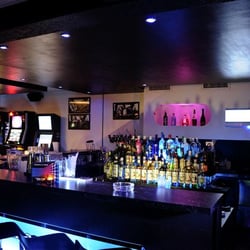 Lake Lounge