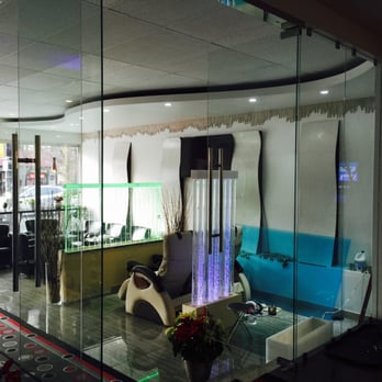 High Park Nail Bar - Nail Salons Near Me - Toronto, Ontario