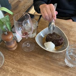 Delivino - Sticky toffee pudding -- AMAZING!