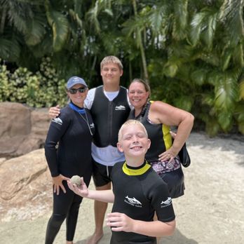 Discovery Cove - Seriously the BEST trainer - ask for Emily - Amusement Parks Near Me - Orlando, Florida