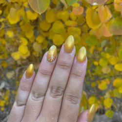 Top Nails